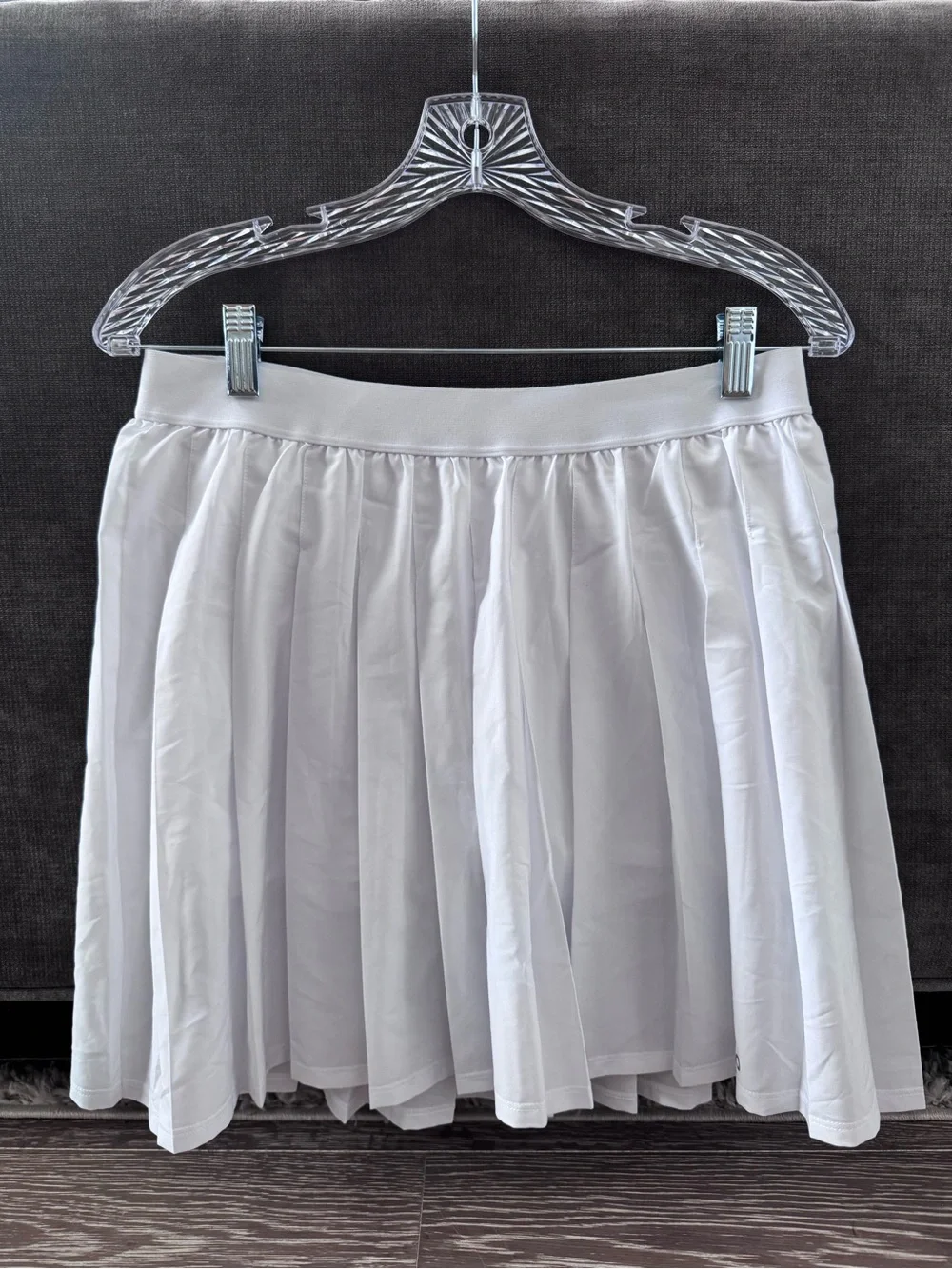 Women’s ALOWhite Pleated Skirt - Classic Flared Style